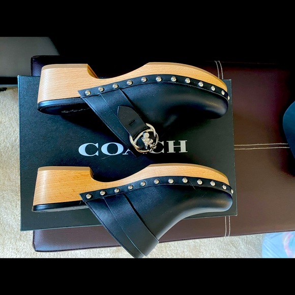 Coach Clogs - Picture 1 of 4